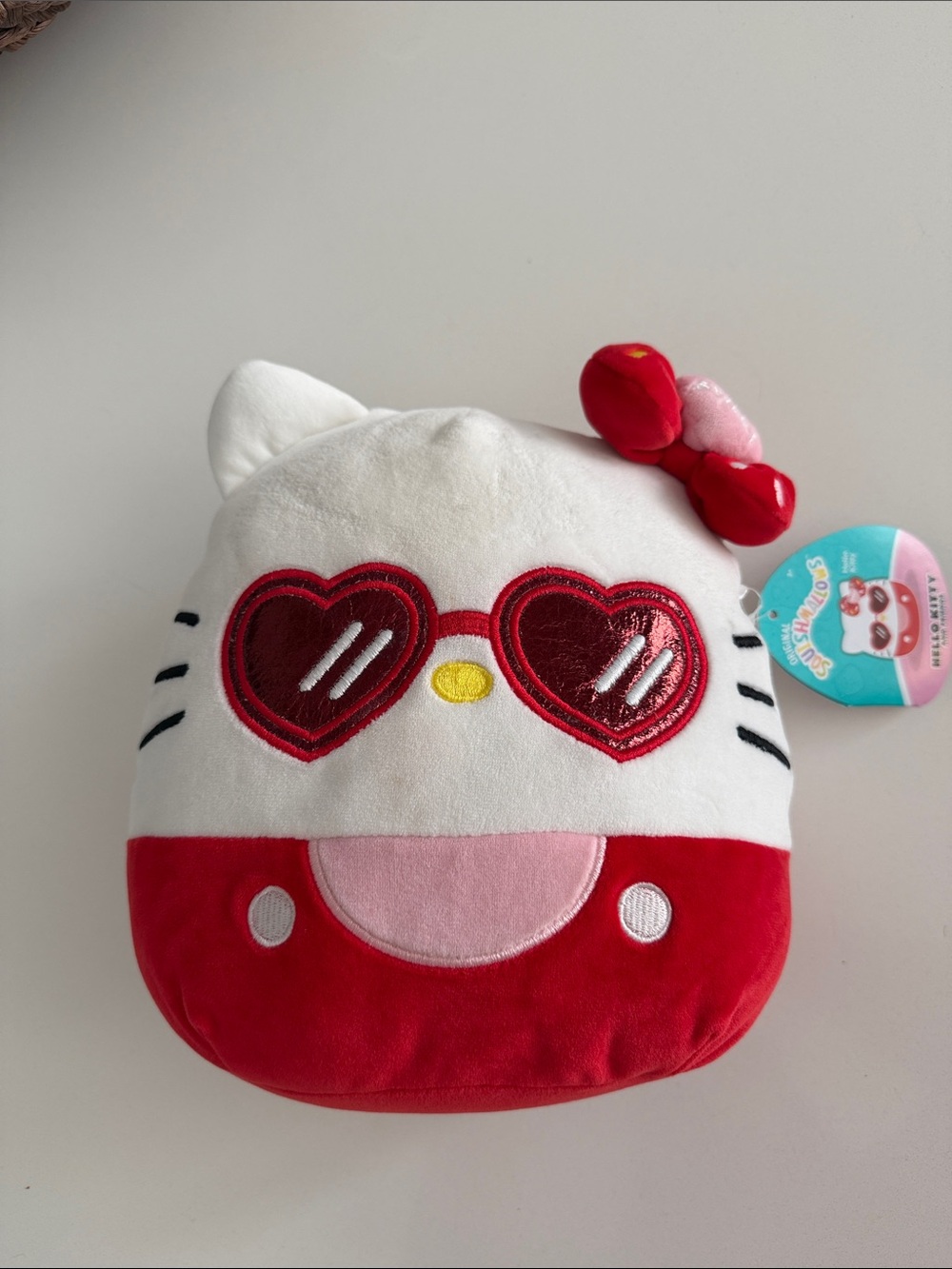 Squishmallows‎ Hello Kitty White Red  Plush